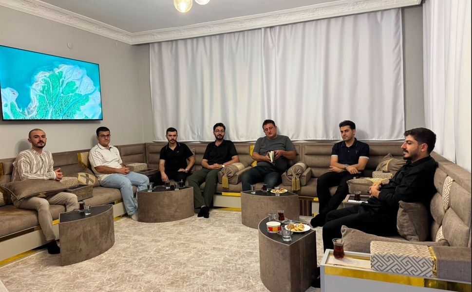 Batman Genç ÖNDER’de “Dijitalleşen Dünyayı Anlamak” Konuşuldu