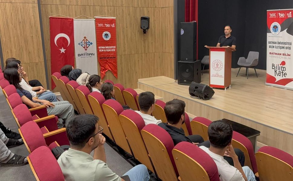 Geleceğin Meslekleri Bilim Kafe'de Masaya Yatırıldı