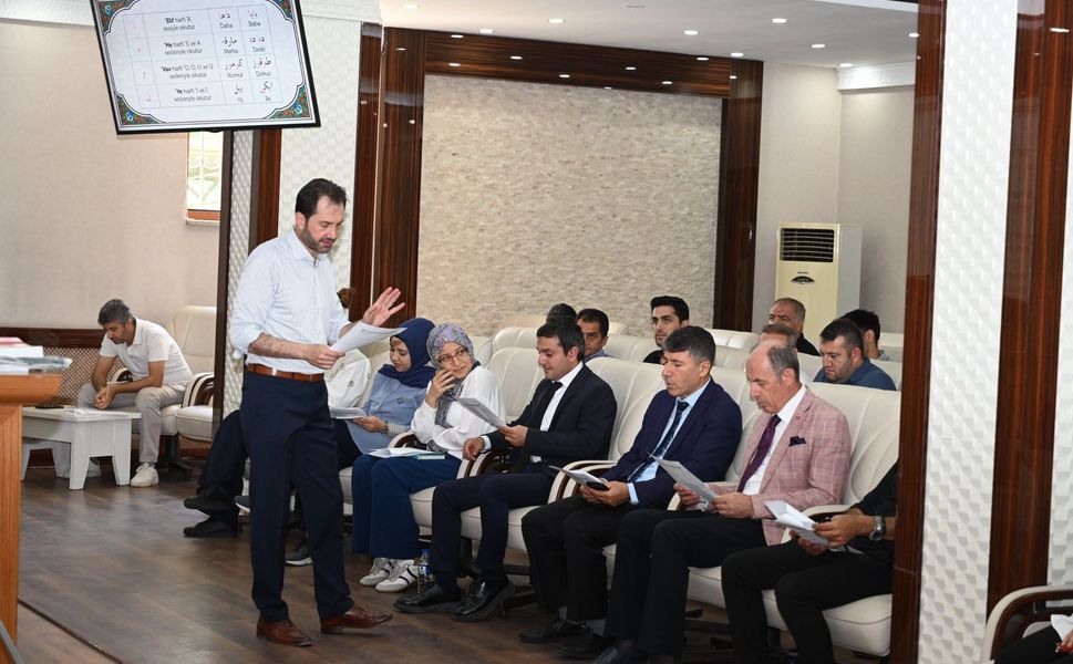 Batman’da Memurlara Osmanlıca Eğitimi Başladı