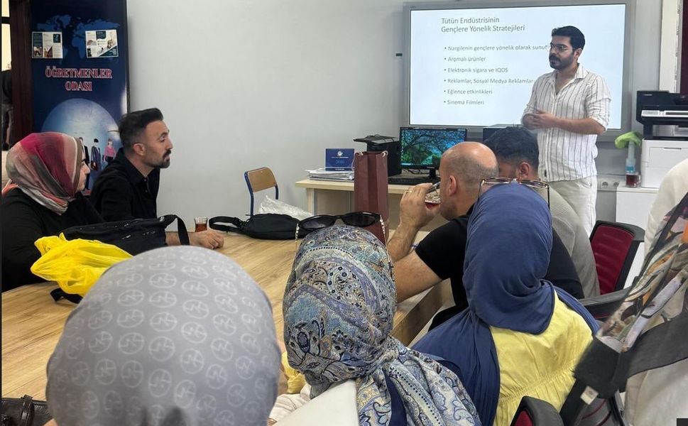 Öğretmenlere Sigara Bağımlılığı Eğitimi Verildi