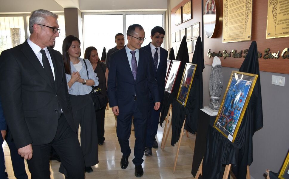 Çin Ankara Büyükelçisinden Güzel Sanatlar Lisesine Ziyaret