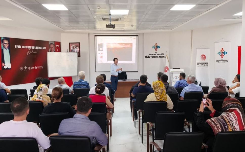 Sivil Toplum Merkezi’nde Osmanlıca Dersleri Başladı