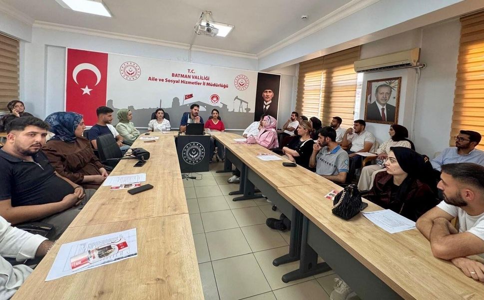 Genç Çiftlere Evlilik Öncesi Eğitim