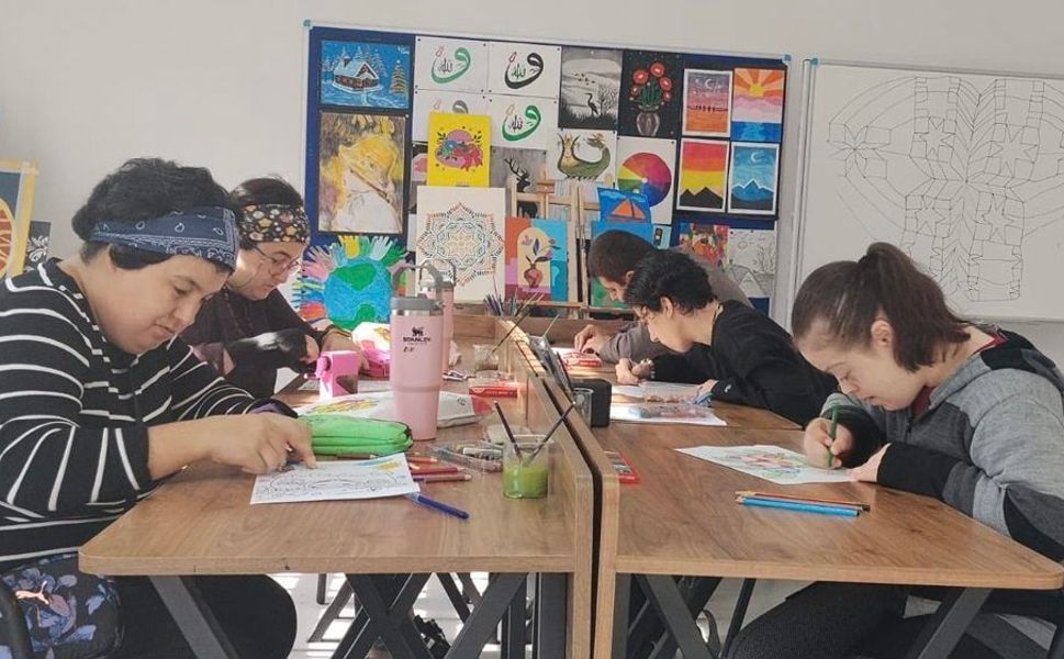 Batman Engelli Aktif Yaşam Merkezi’nde Özel Gereksinimli Bireylere Kesintisiz Hizmet