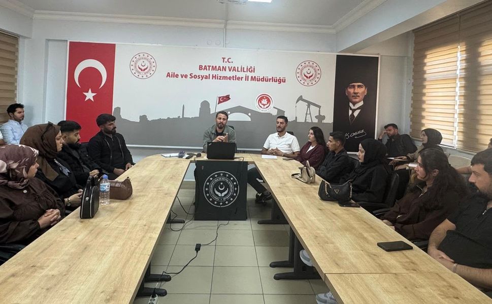 Batman’da Evlenecek Gençlere Evlilik Öncesi Eğitim